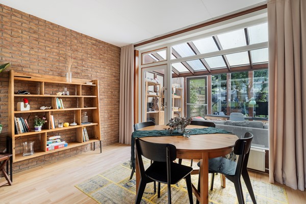 Medium property photo - Van Bosseplantsoen 7, 3317 PH Dordrecht